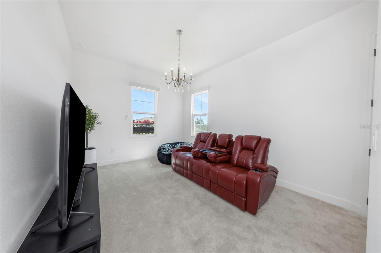 1016 SIGNET DR — photo 51
