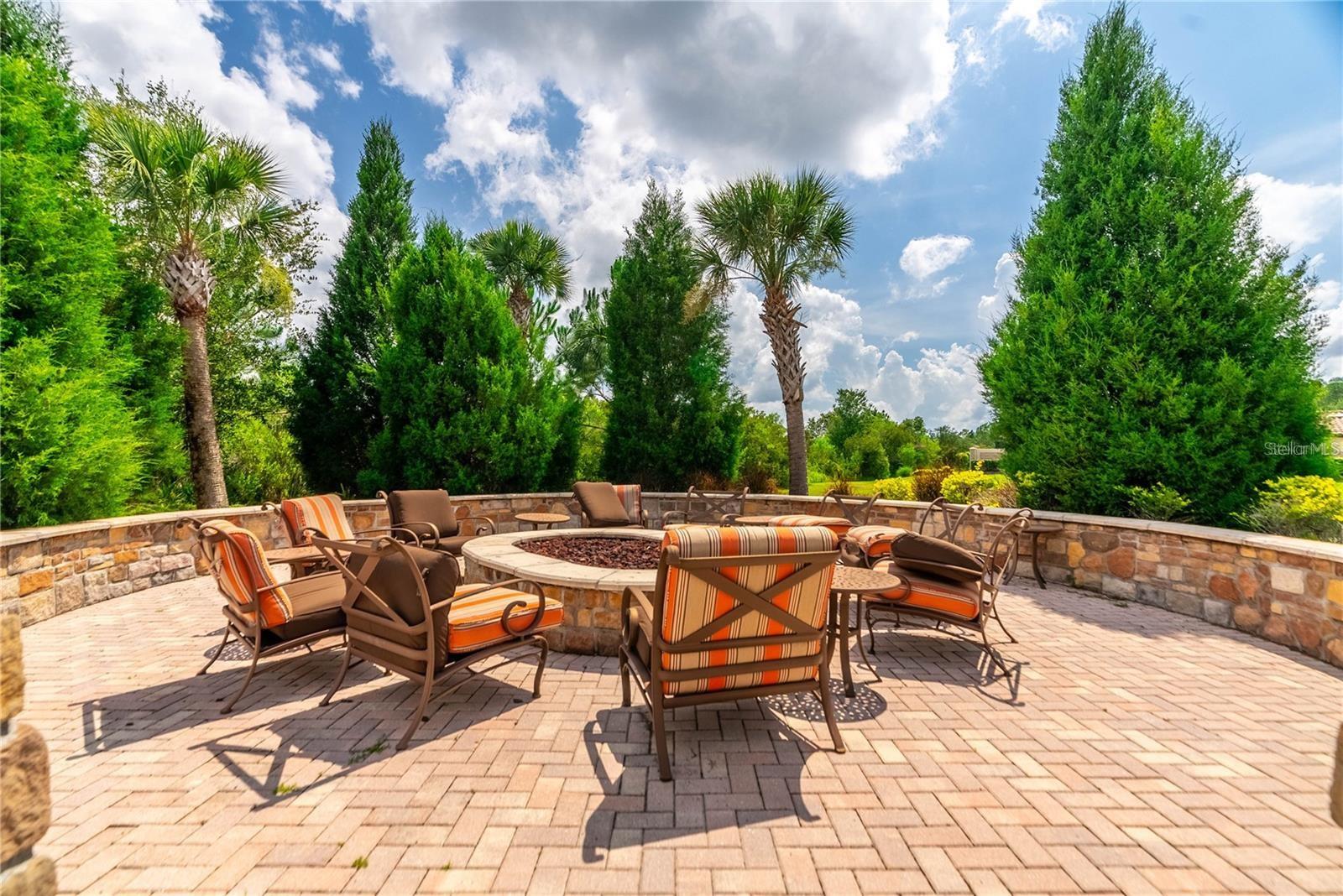8412 ALBERATA VISTA DR — photo 36