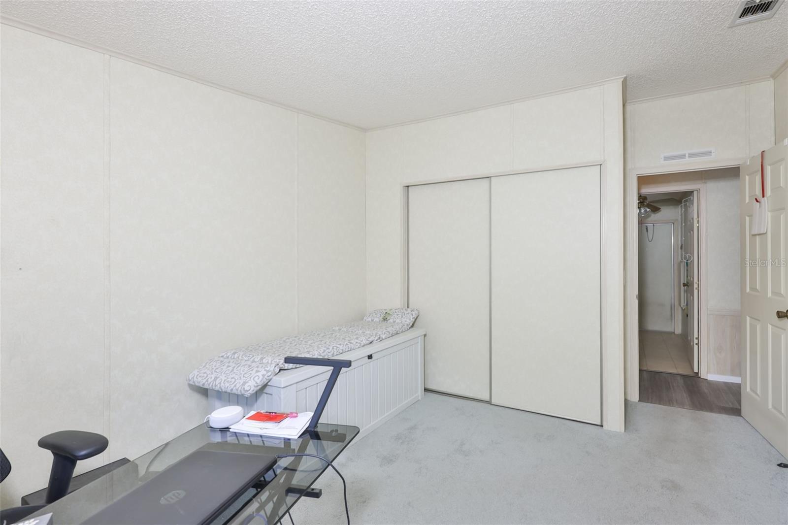 192 S PORT ROYAL LN — photo 15