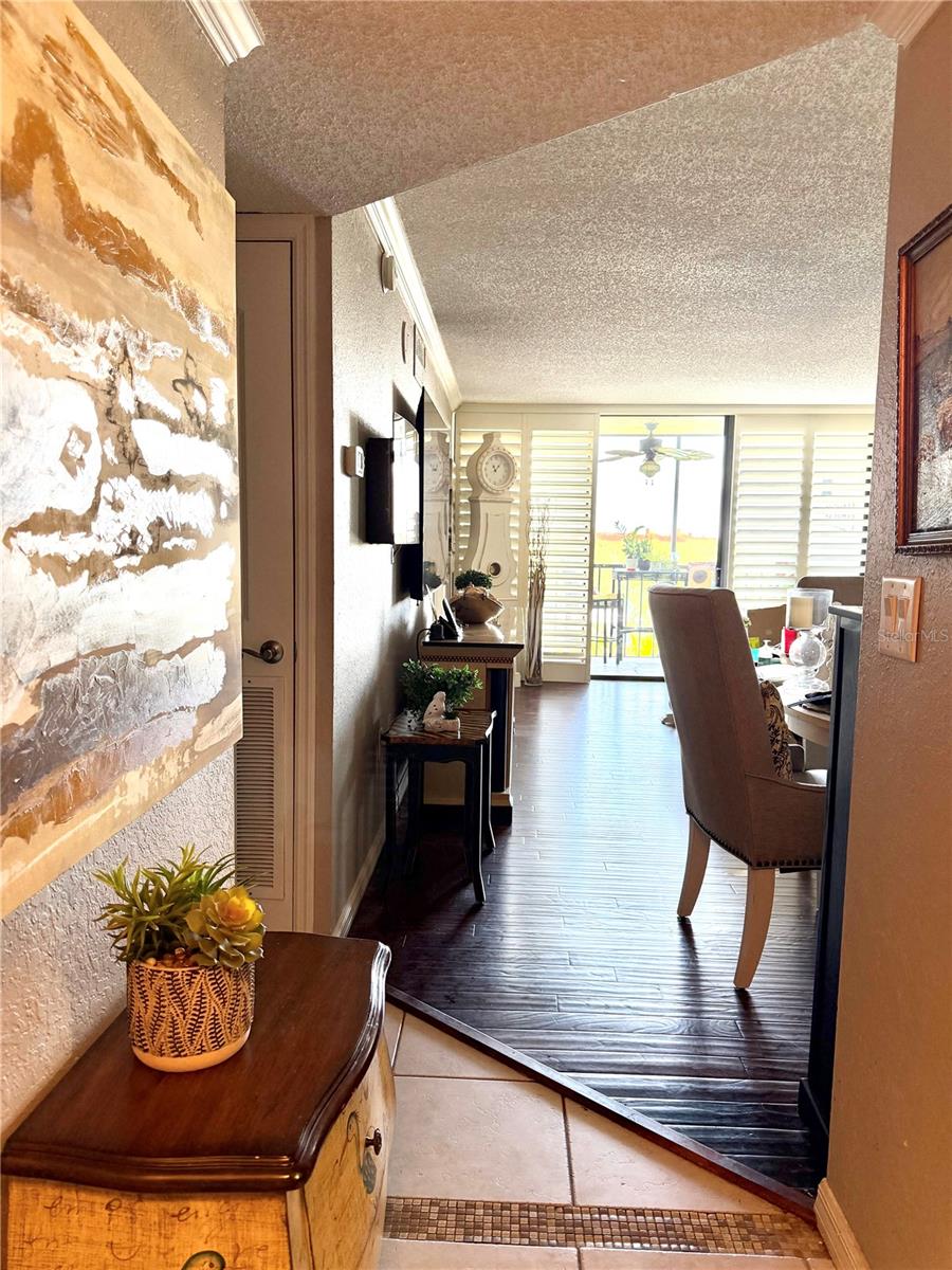 1000 COVE CAY DR #4D — photo 7