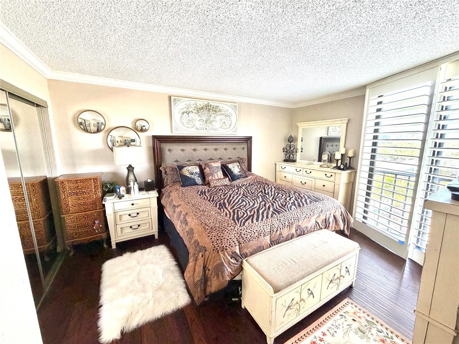 1000 COVE CAY DR #4D — photo 30