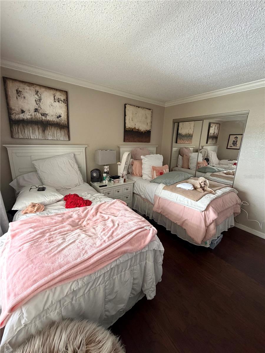 1000 COVE CAY DR #4D — photo 25