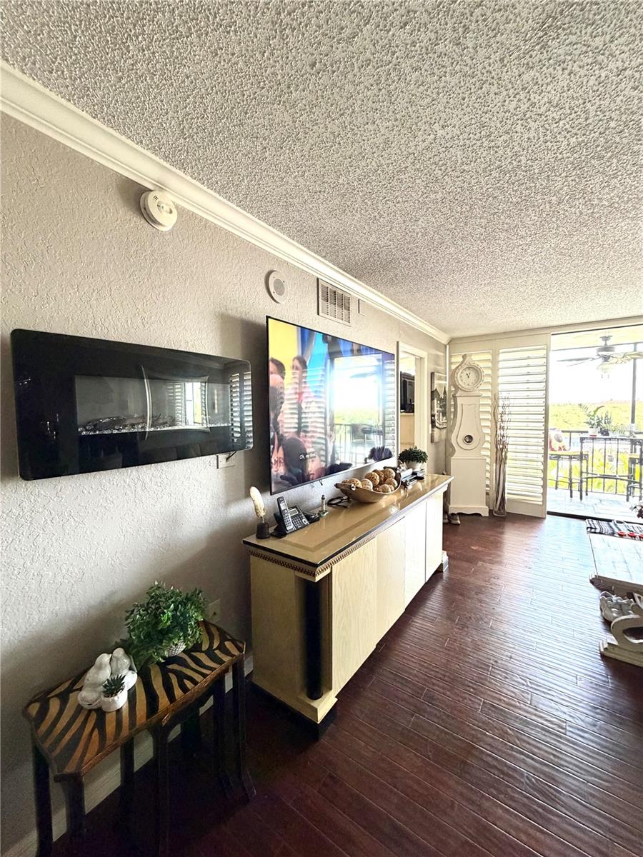 1000 COVE CAY DR #4D — photo 16