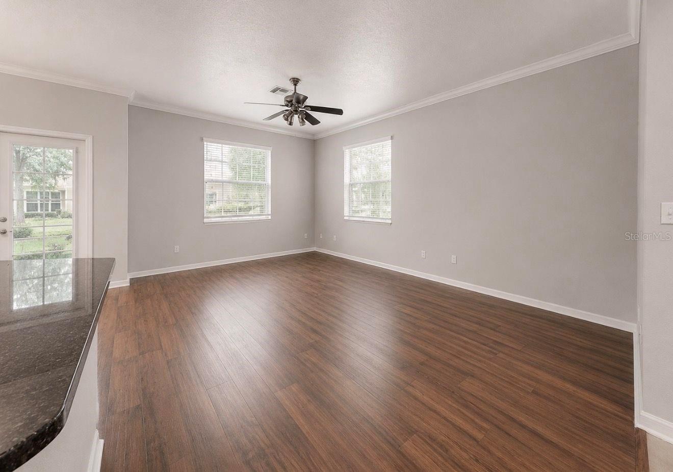 7539 TAMARIND AVE — photo 7