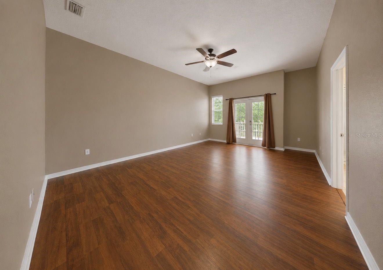 7539 TAMARIND AVE — photo 13