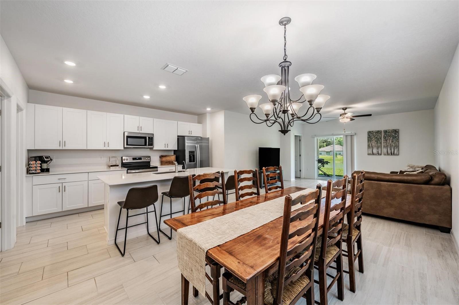 2515 VICTORIOUS FALLS AVE — photo 15