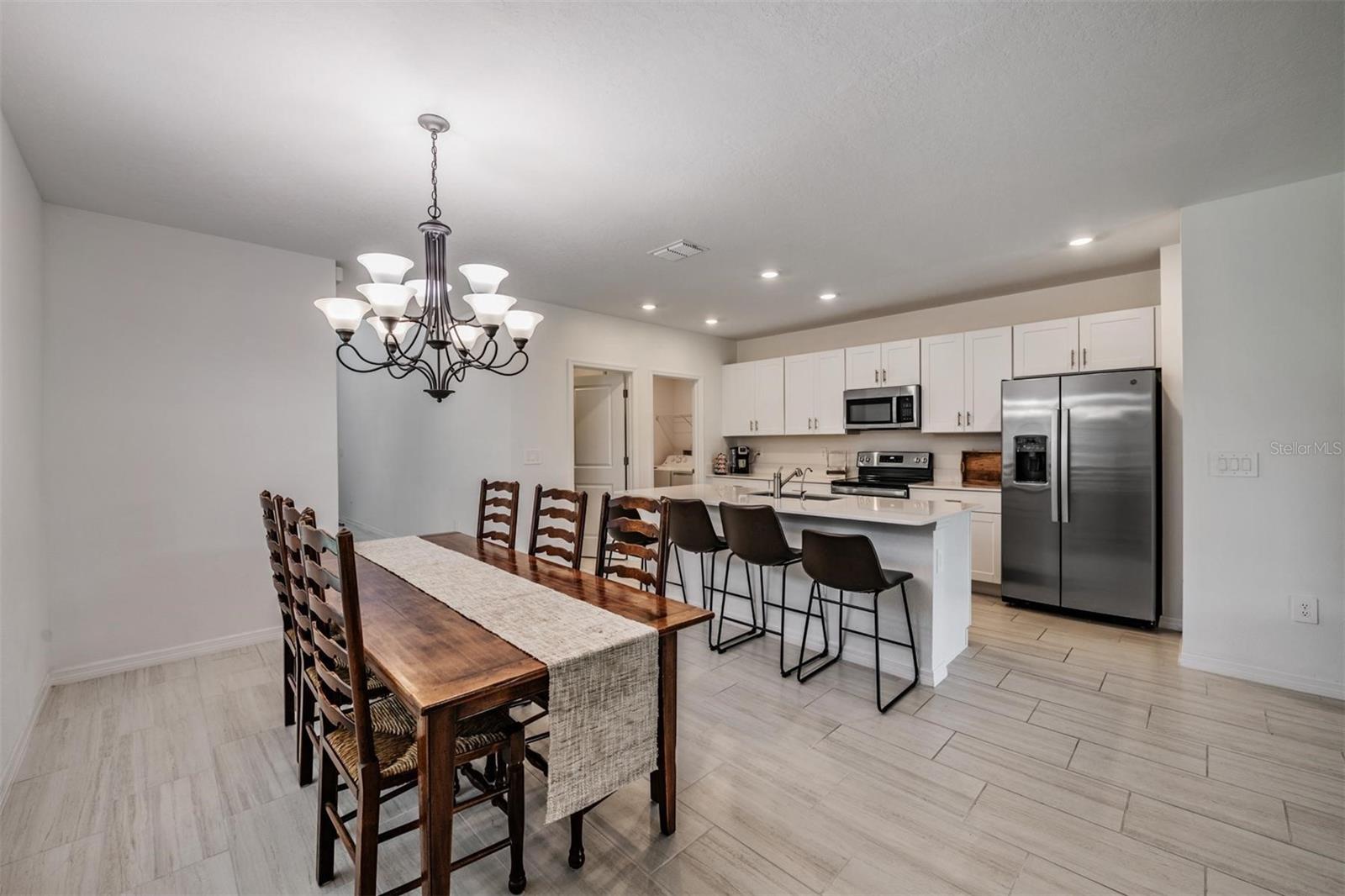 2515 VICTORIOUS FALLS AVE — photo 14