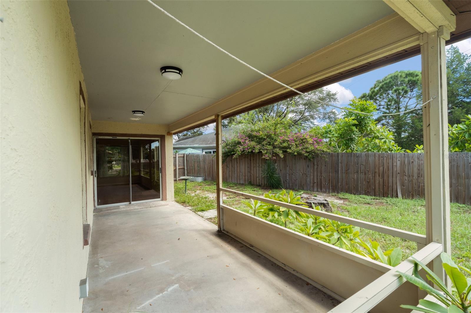 2662 MEGAN CT — photo 26