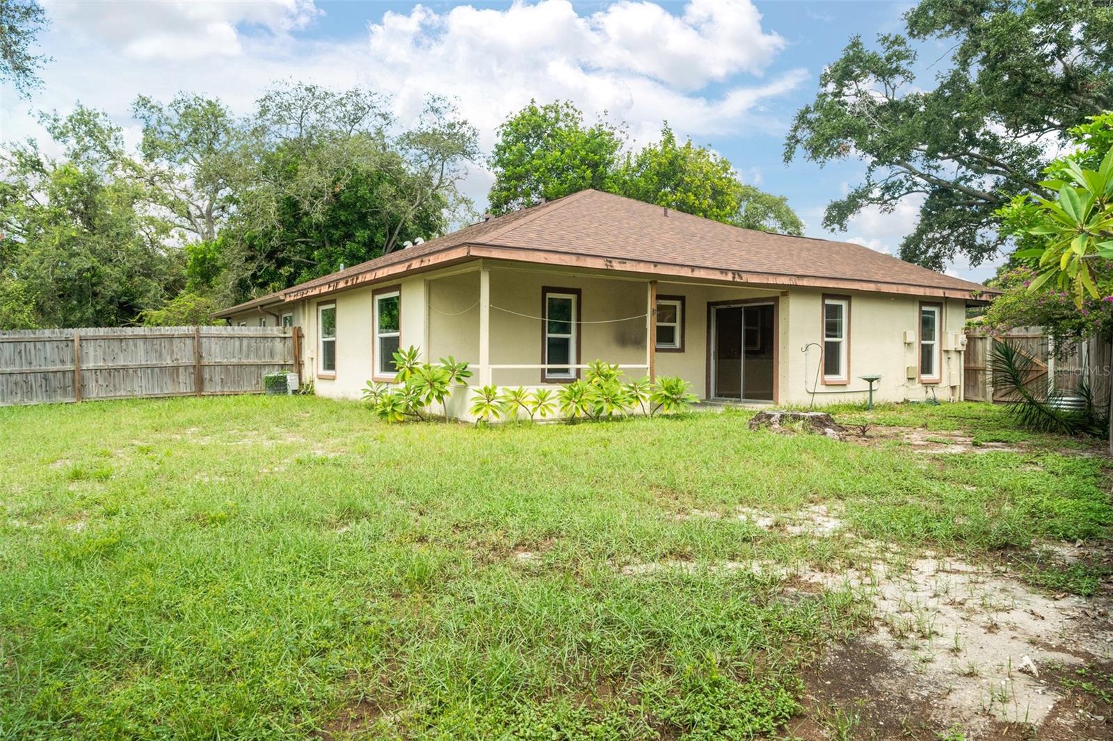 2662 MEGAN CT — photo 25