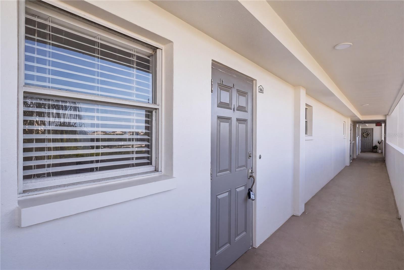 5108 BRITTANY DR S #506 — photo 8