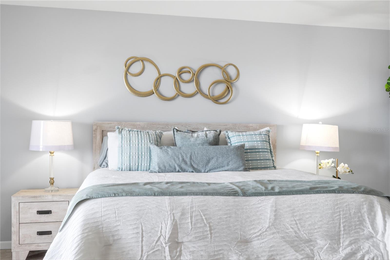 5108 BRITTANY DR S #506 — photo 37
