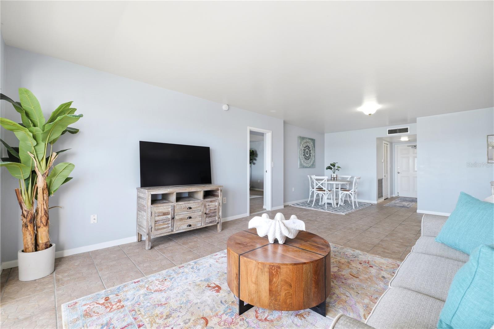 5108 BRITTANY DR S #506 — photo 26