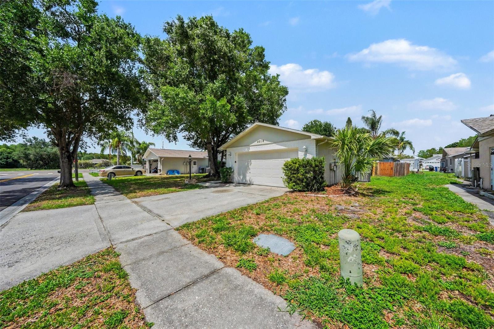 4816 W ADDAX DR — photo 3