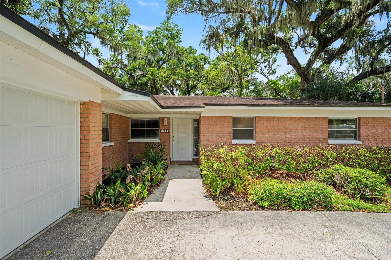 714 COULTER PL — photo 2