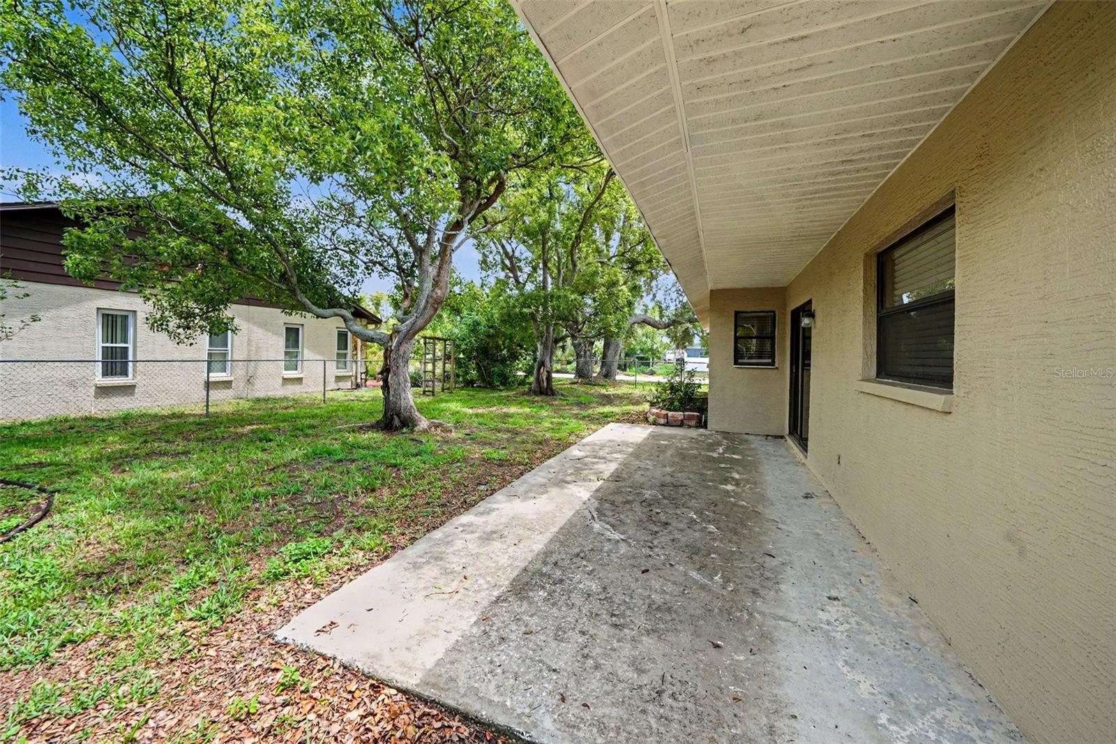 11424 SCALLOP DR — photo 23
