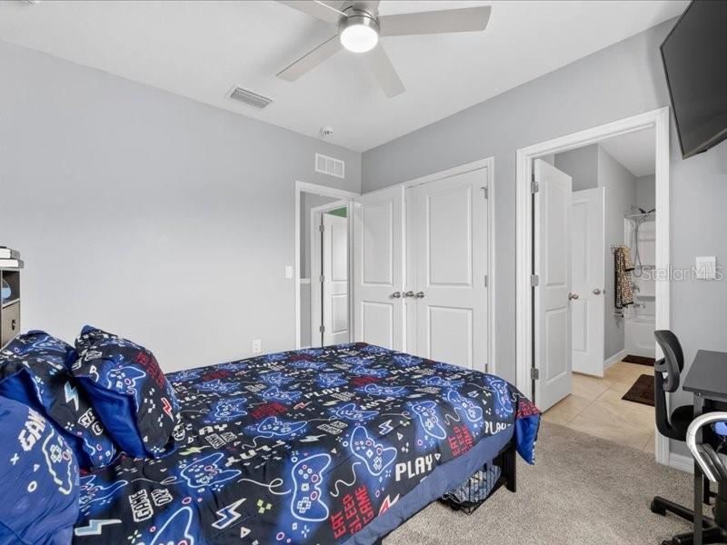 416 MANGROVE SHADE CIR — photo 49