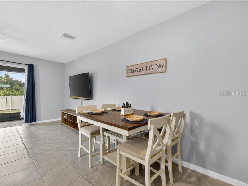 416 MANGROVE SHADE CIR — photo 20