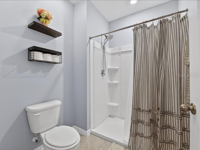 416 MANGROVE SHADE CIR — photo 39