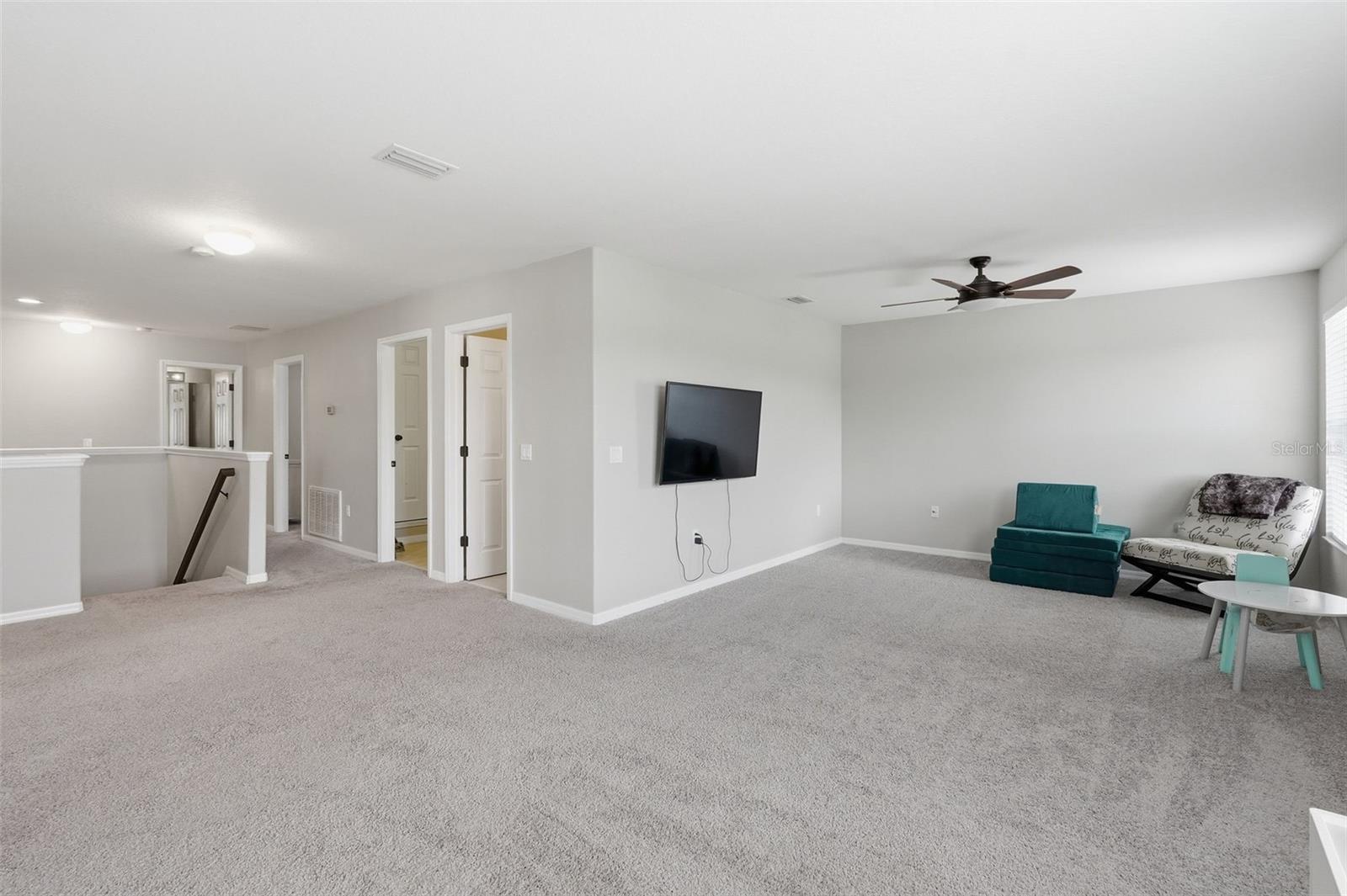 8836 CAMERON CREST DR — photo 28