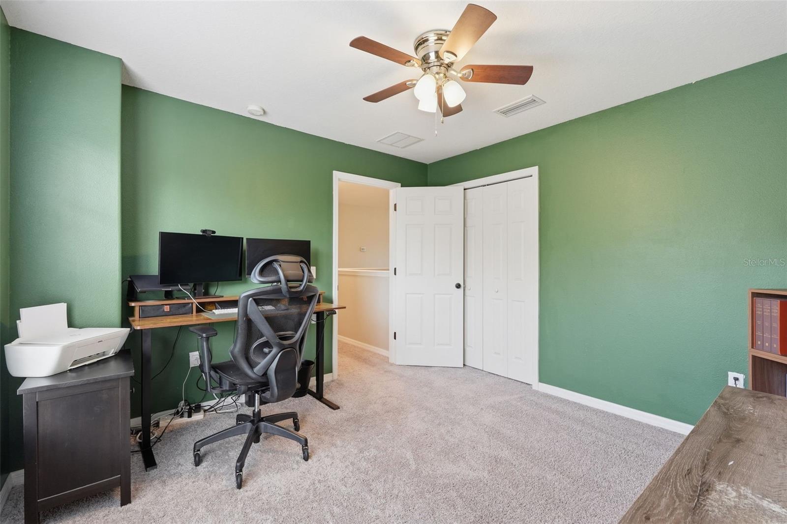 8836 CAMERON CREST DR — photo 36
