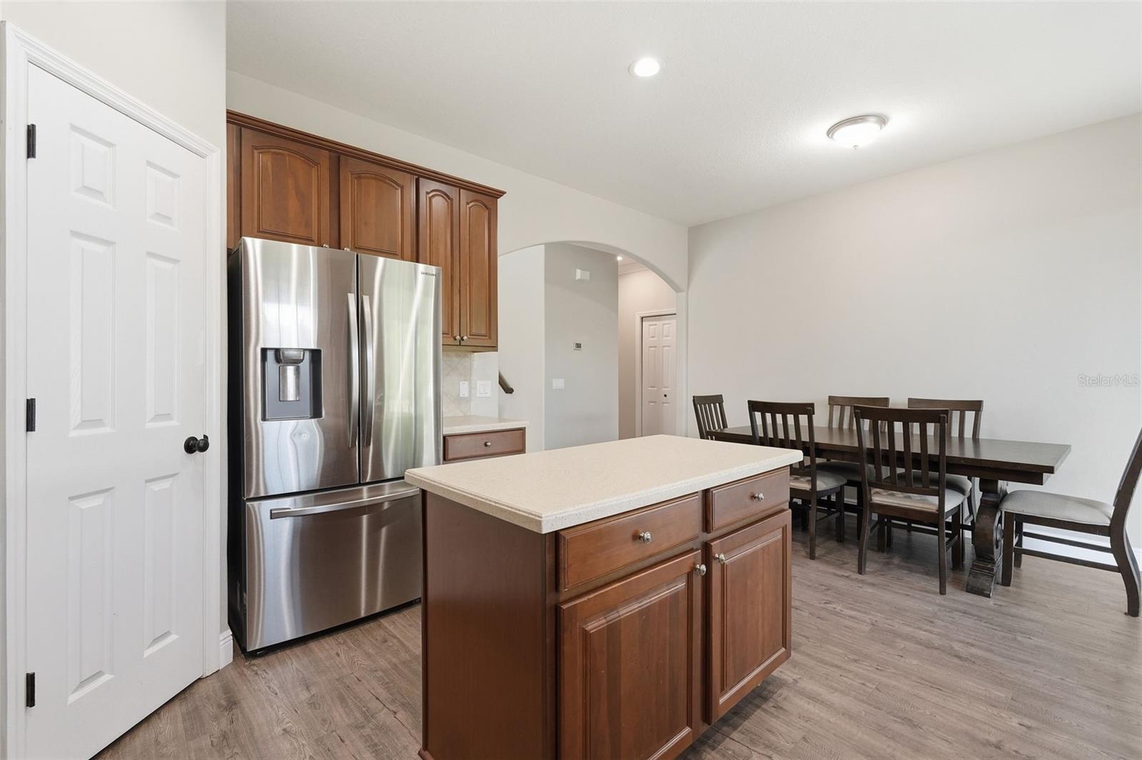 8836 CAMERON CREST DR — photo 13