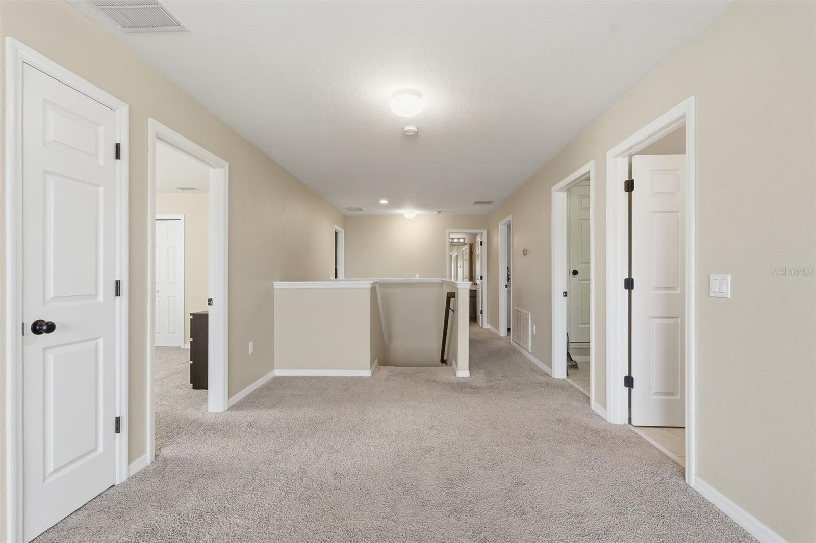 8836 CAMERON CREST DR — photo 29
