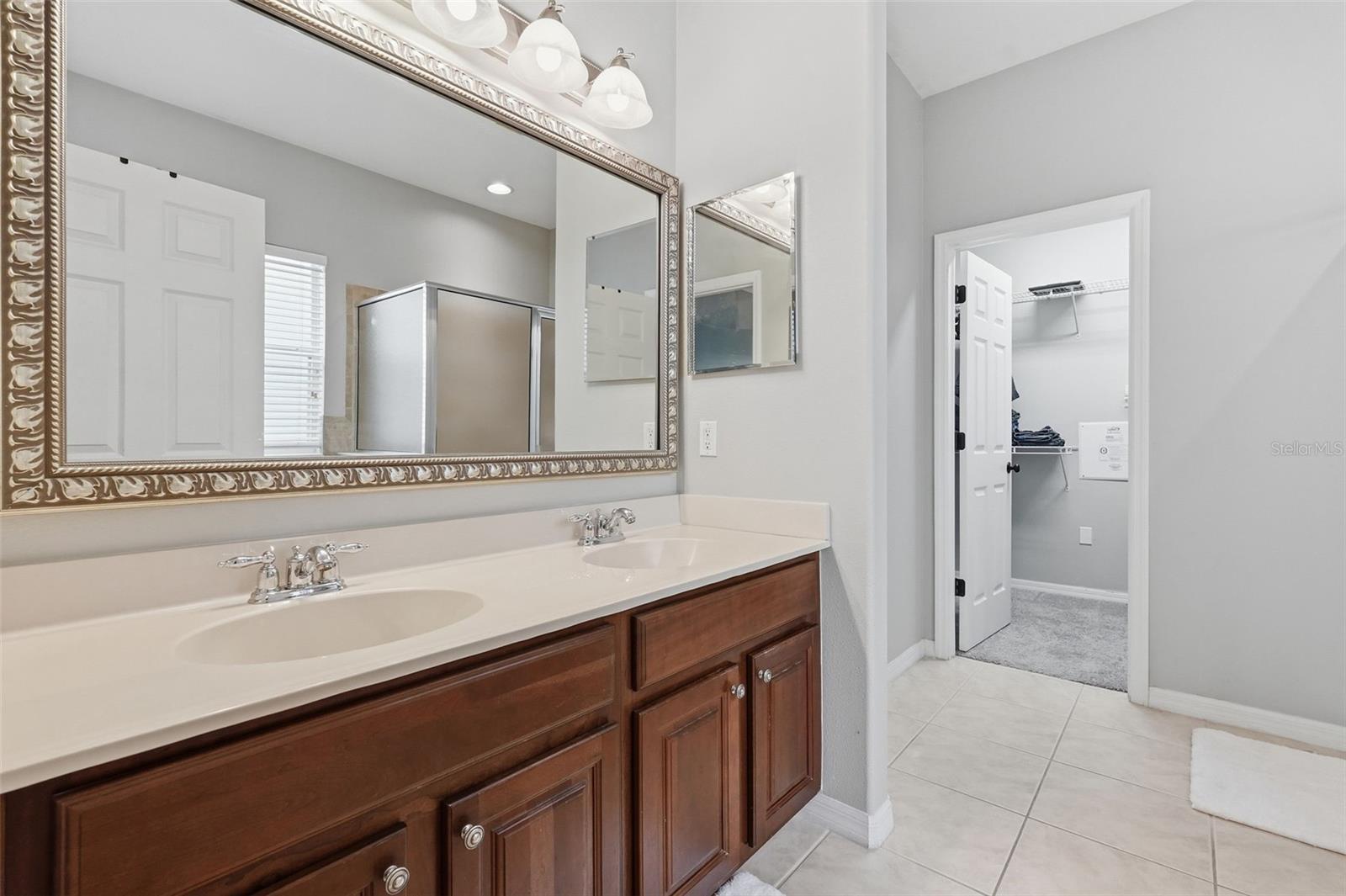 8836 CAMERON CREST DR — photo 21