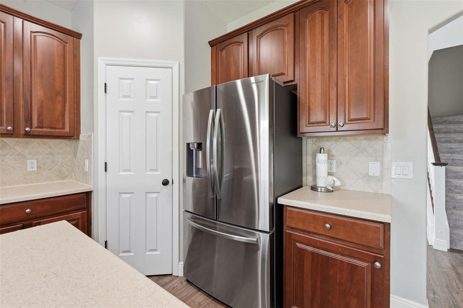8836 CAMERON CREST DR — photo 12