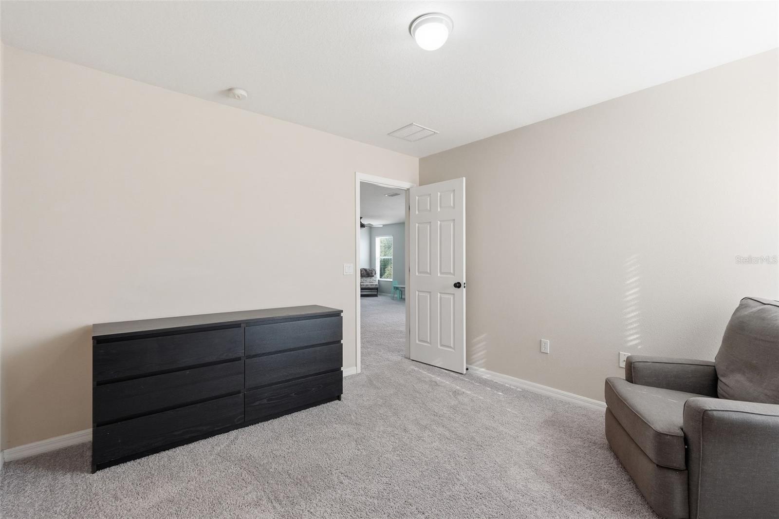 8836 CAMERON CREST DR — photo 40