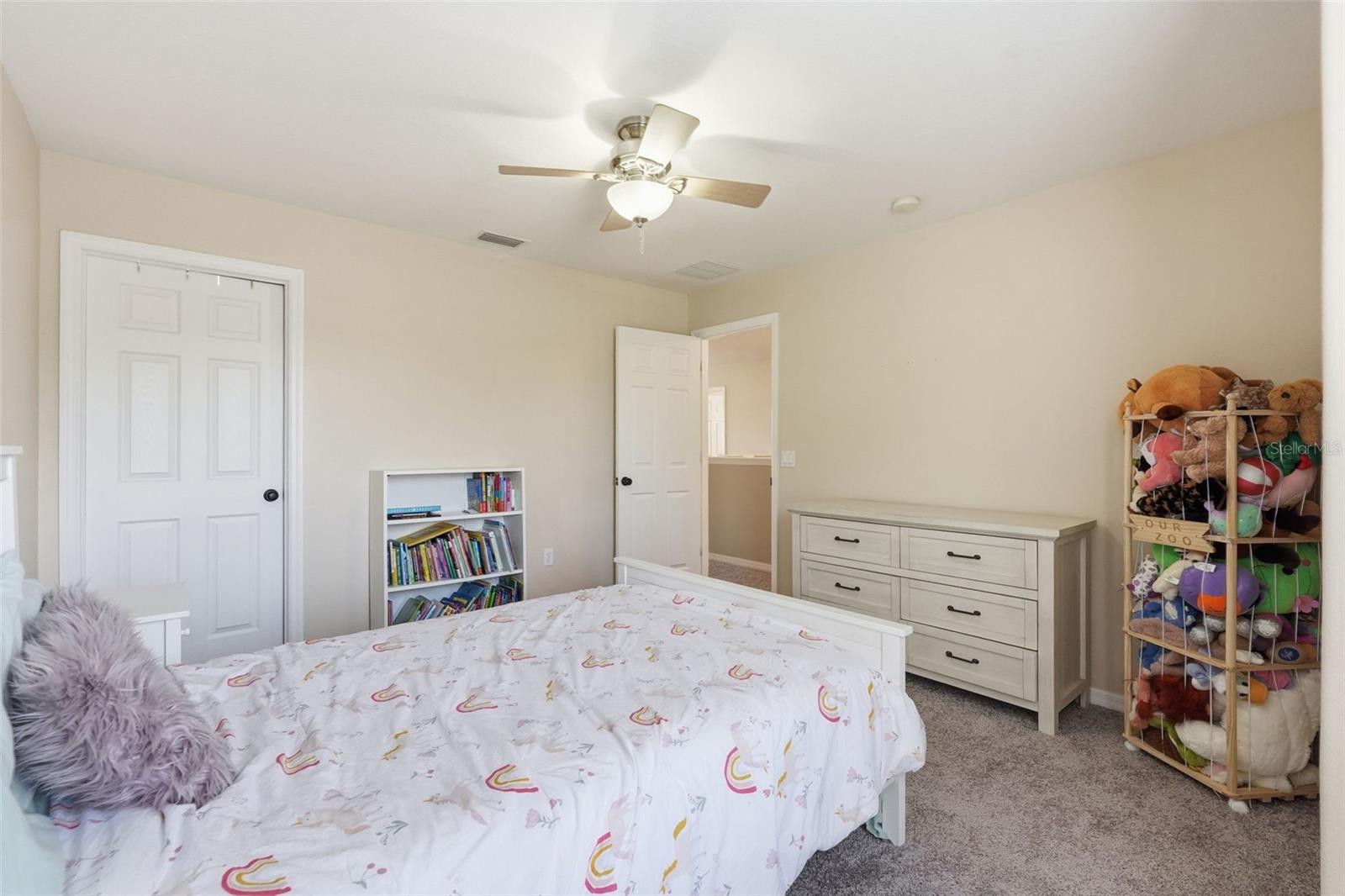 8836 CAMERON CREST DR — photo 33