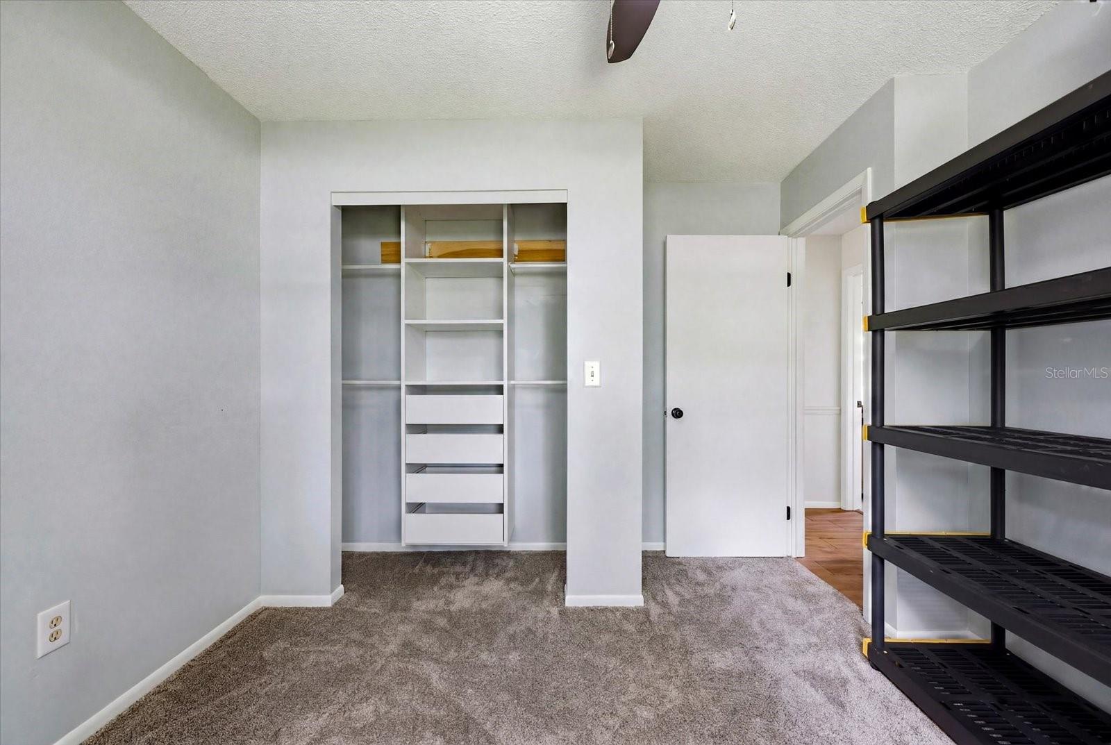 2429 MARTHA LN — photo 20