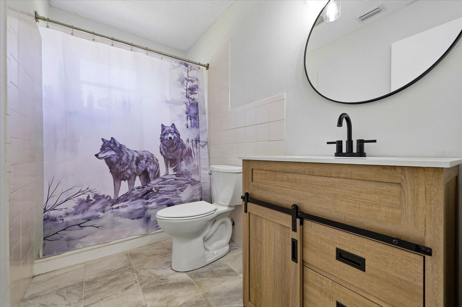 2429 MARTHA LN — photo 13