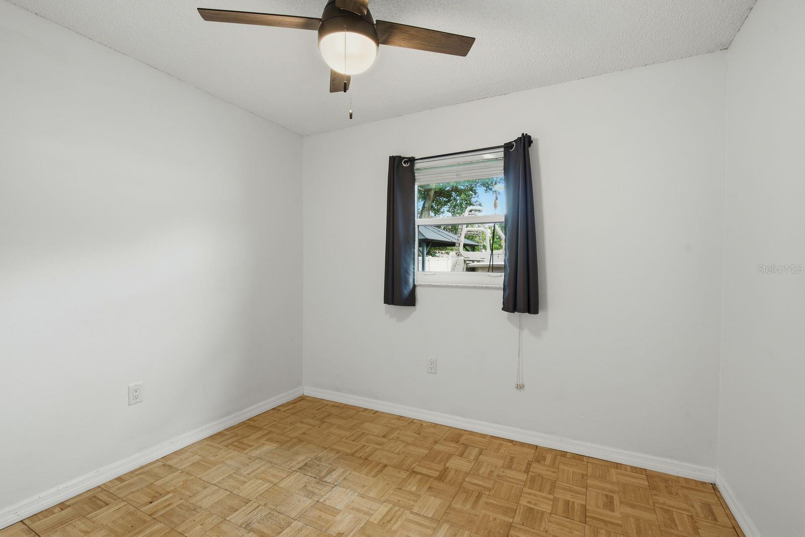 961 LEXINGTON DR — photo 20