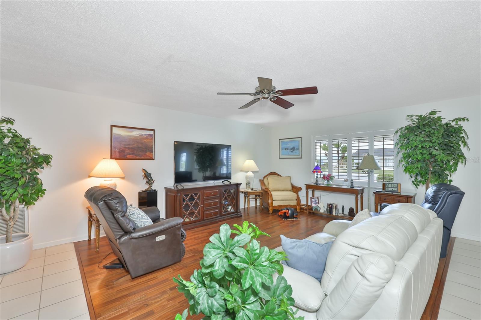 684 ALLEGHENY DR — photo 2