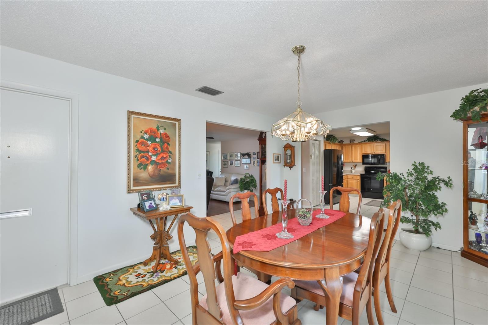 684 ALLEGHENY DR — photo 12