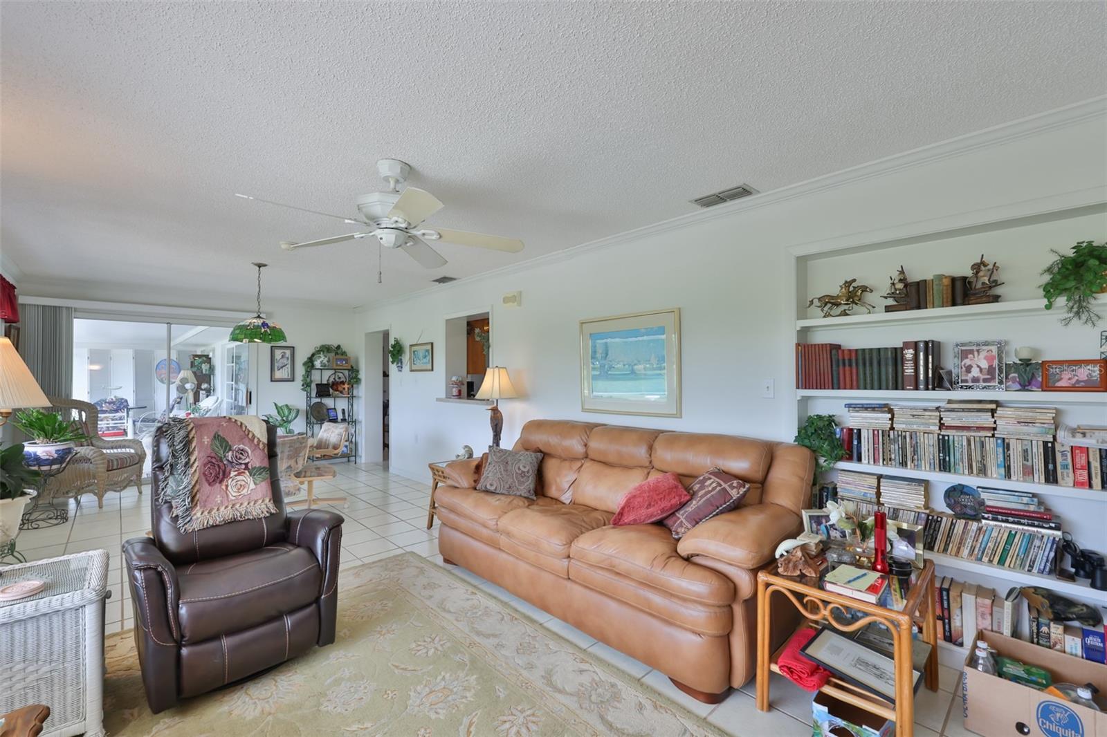 684 ALLEGHENY DR — photo 22