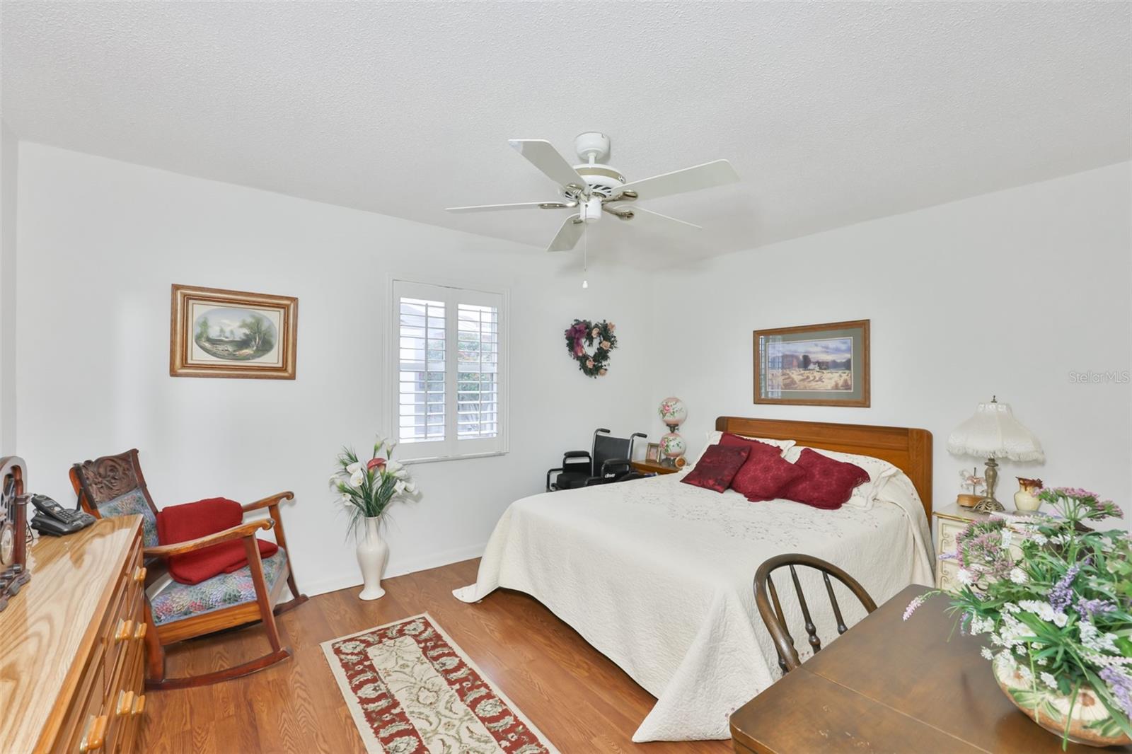 684 ALLEGHENY DR — photo 18