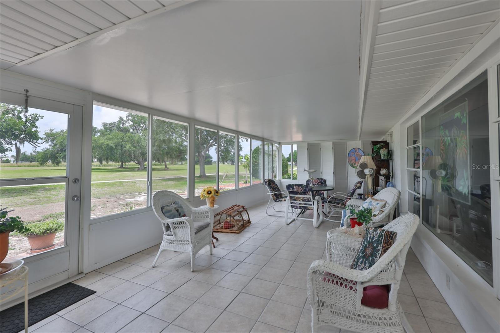 684 ALLEGHENY DR — photo 5