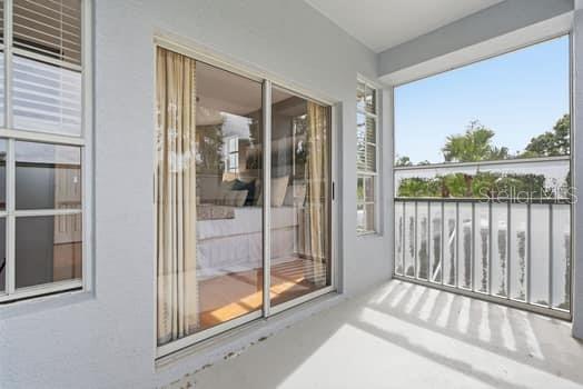 4415 AVENUE CANNES — photo 38