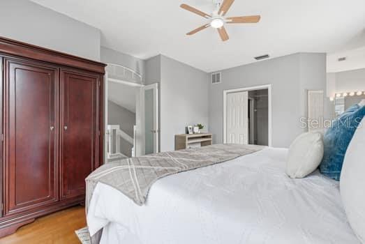 4415 AVENUE CANNES — photo 37