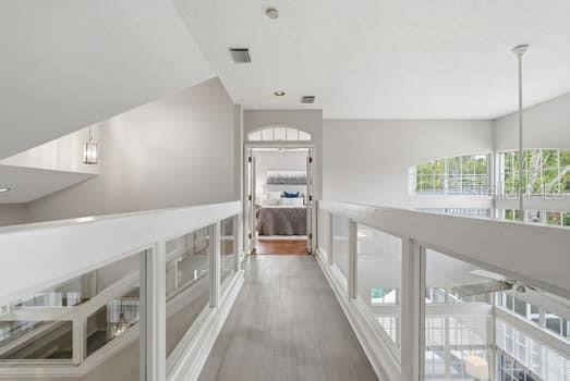 4415 AVENUE CANNES — photo 34