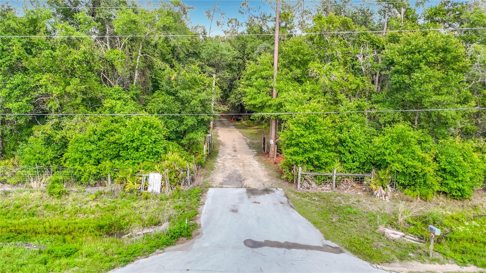 8338 HANDCART RD — photo 30