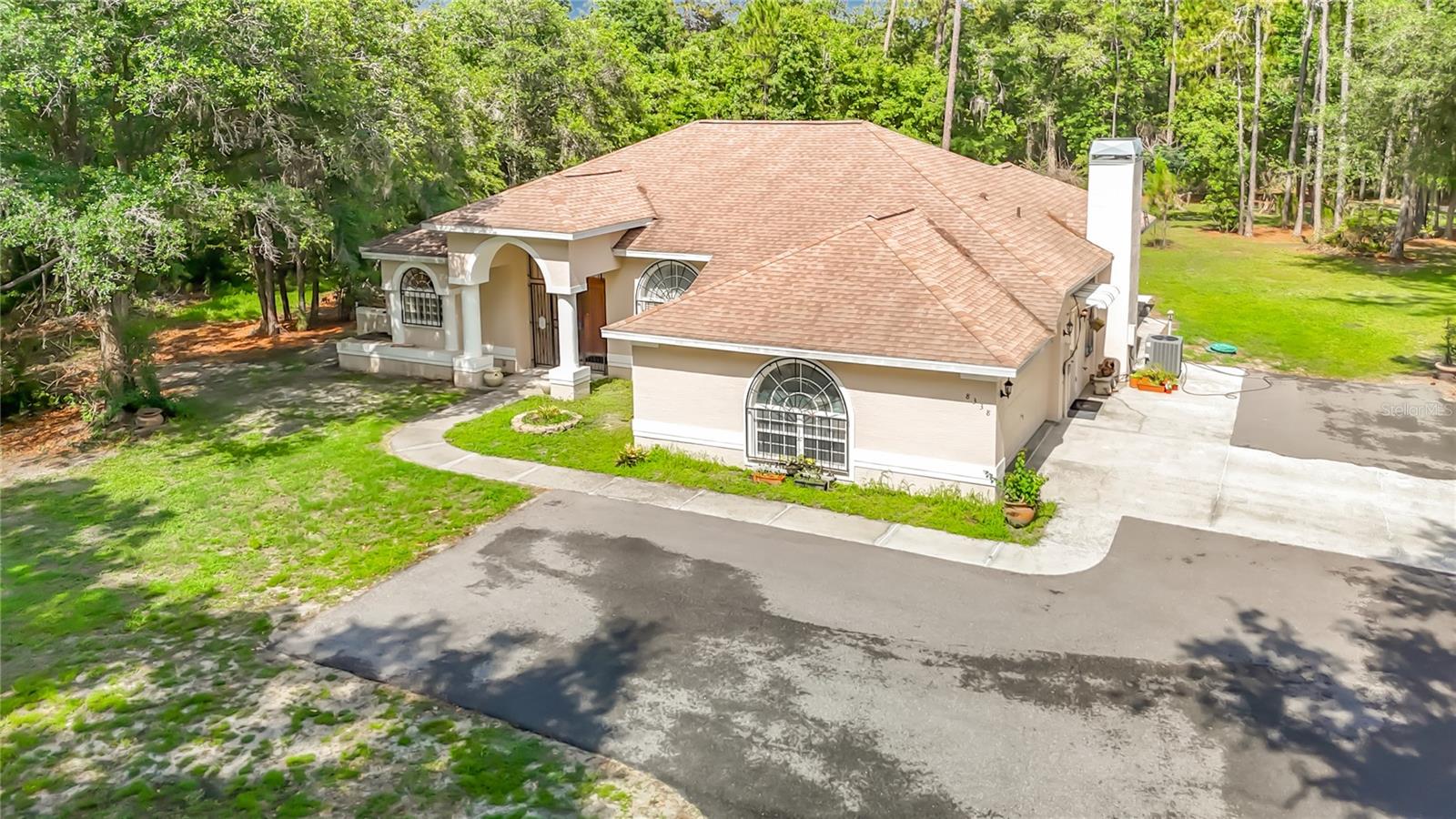 8338 HANDCART RD — photo 2
