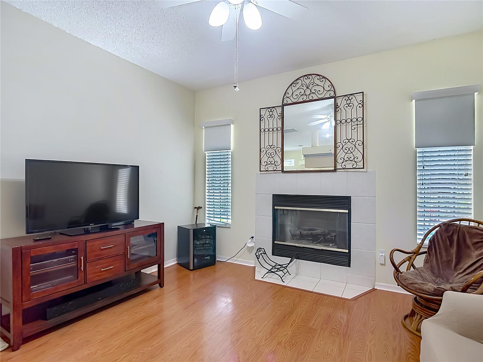8338 HANDCART RD — photo 22