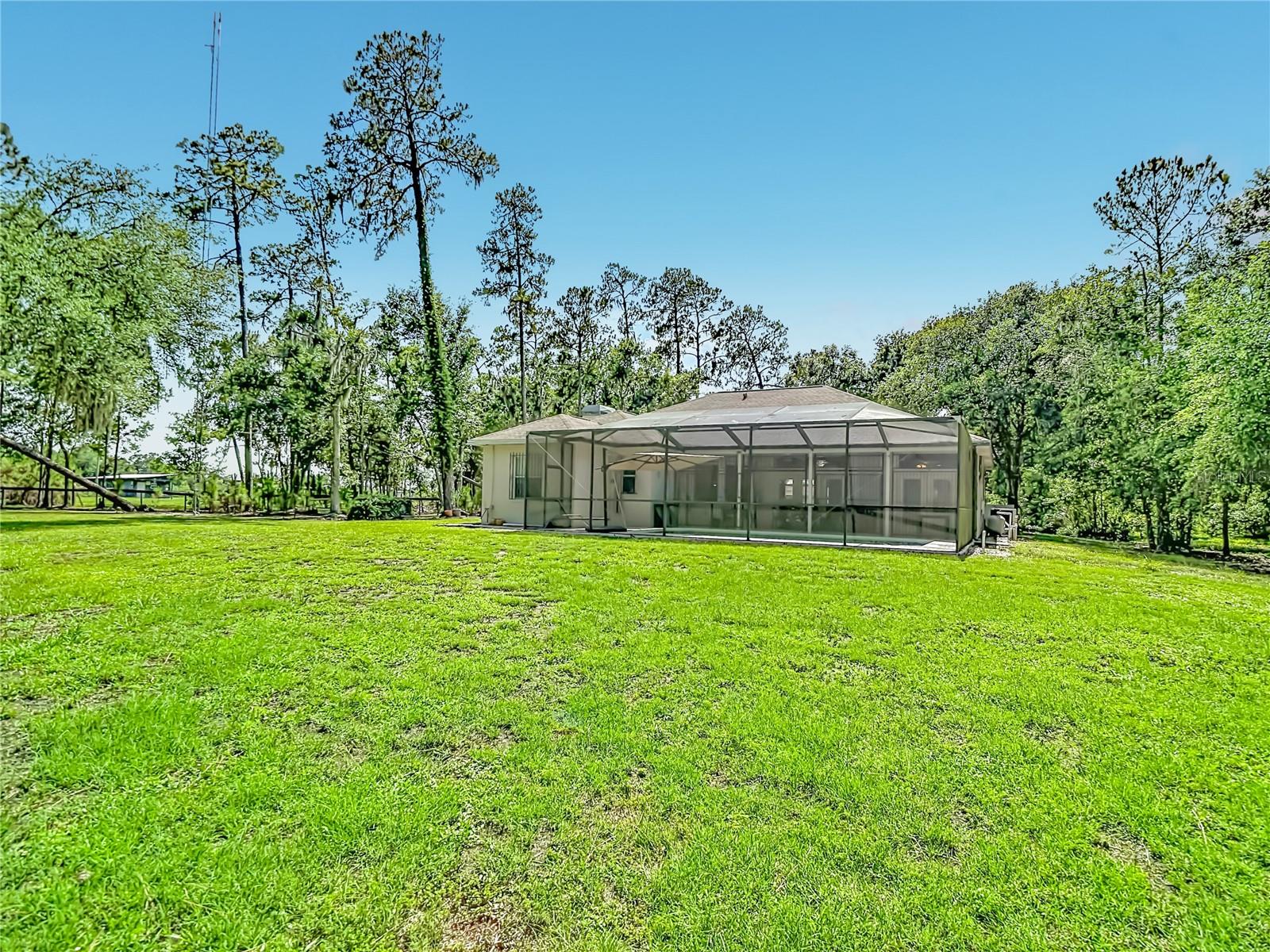 8338 HANDCART RD — photo 71