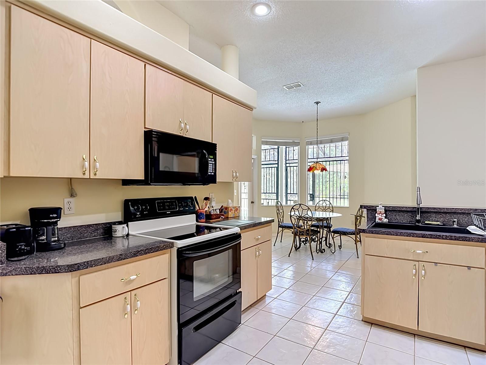 8338 HANDCART RD — photo 40