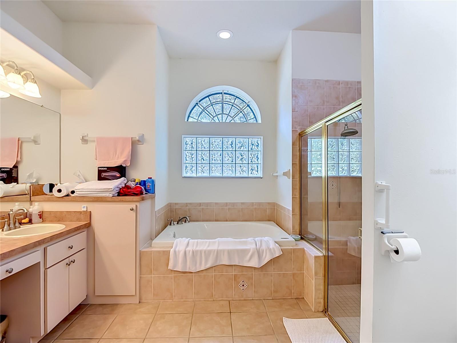 8338 HANDCART RD — photo 49