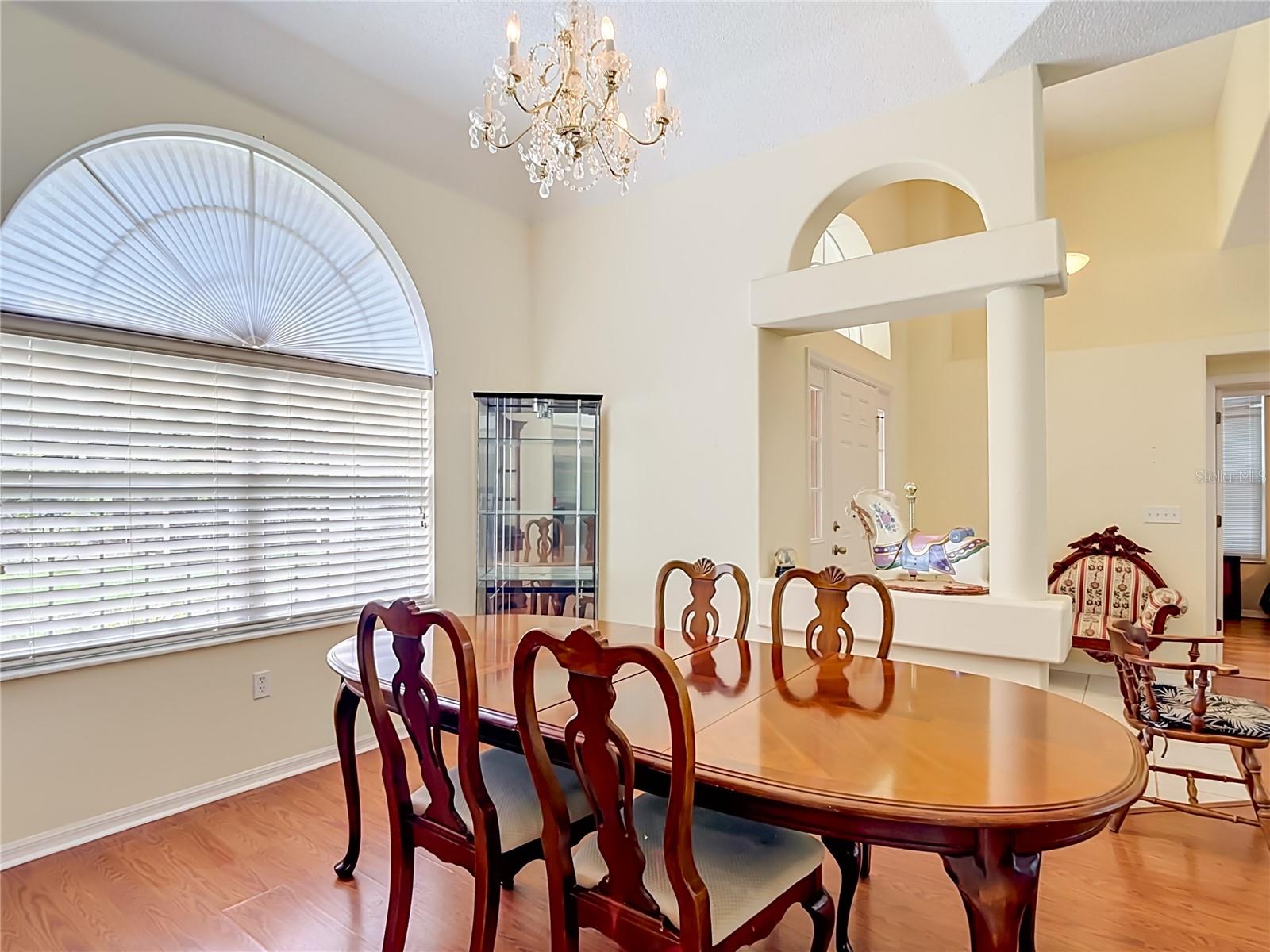 8338 HANDCART RD — photo 14