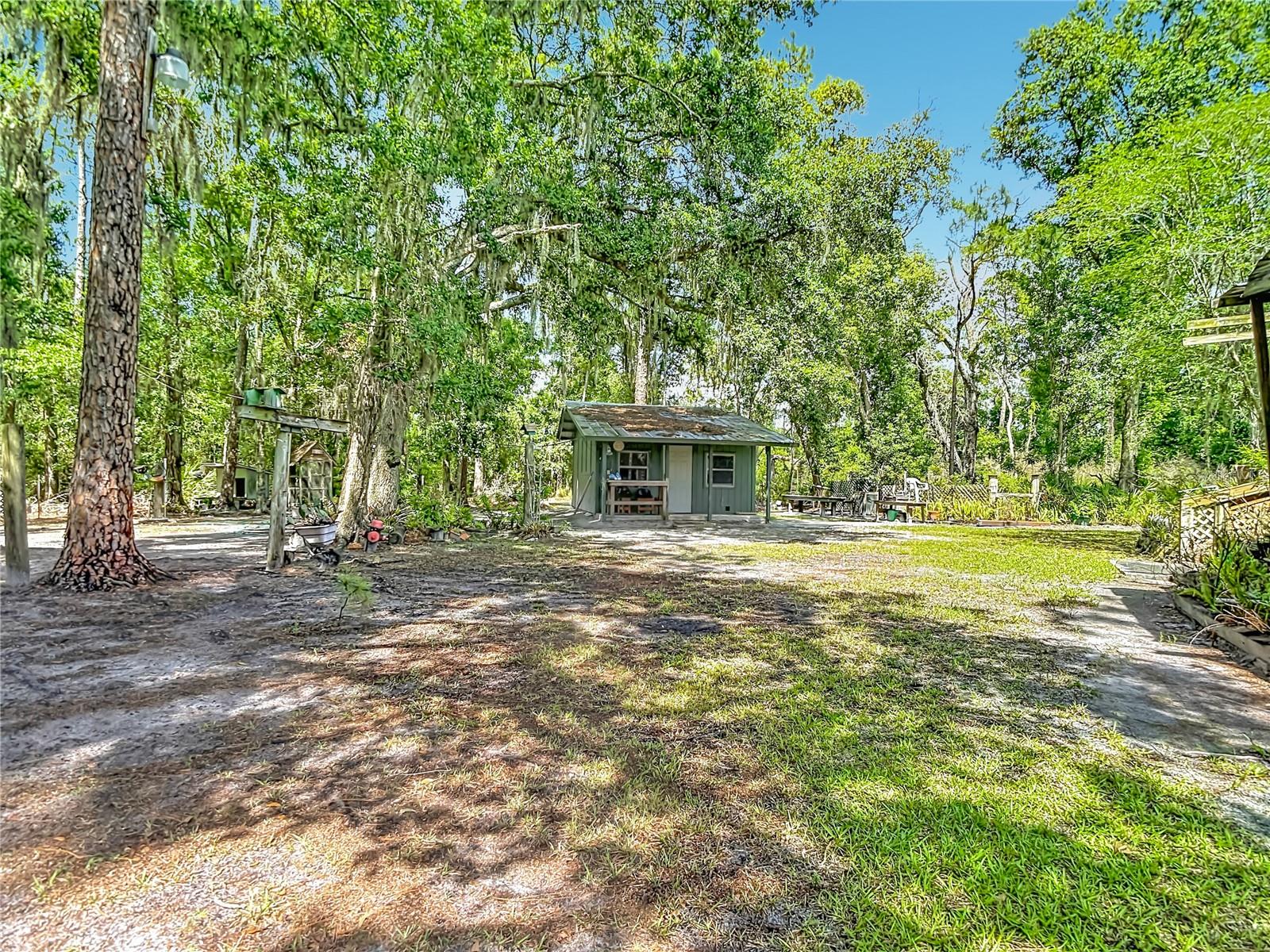 8338 HANDCART RD — photo 77