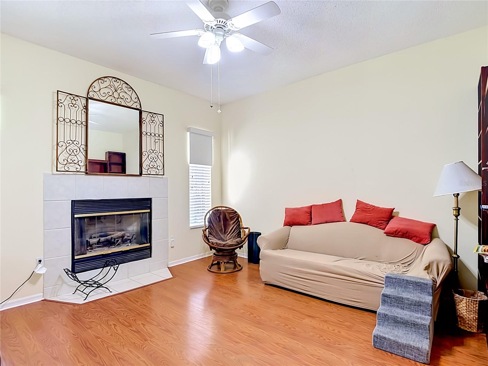 8338 HANDCART RD — photo 23